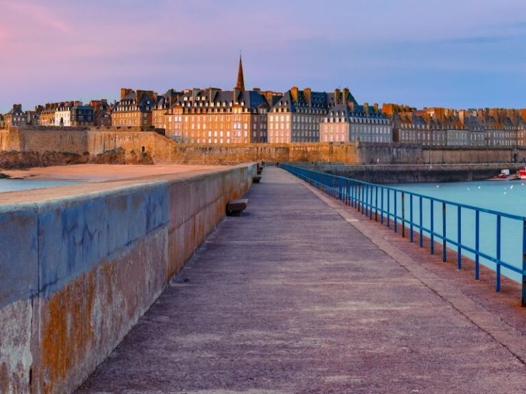 Saint Malo Or Dinan: Which To Choose For Visiting Brittany?