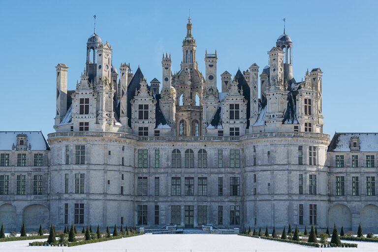 The Genius Design That Made Château de Chambord an Architectural Marvel