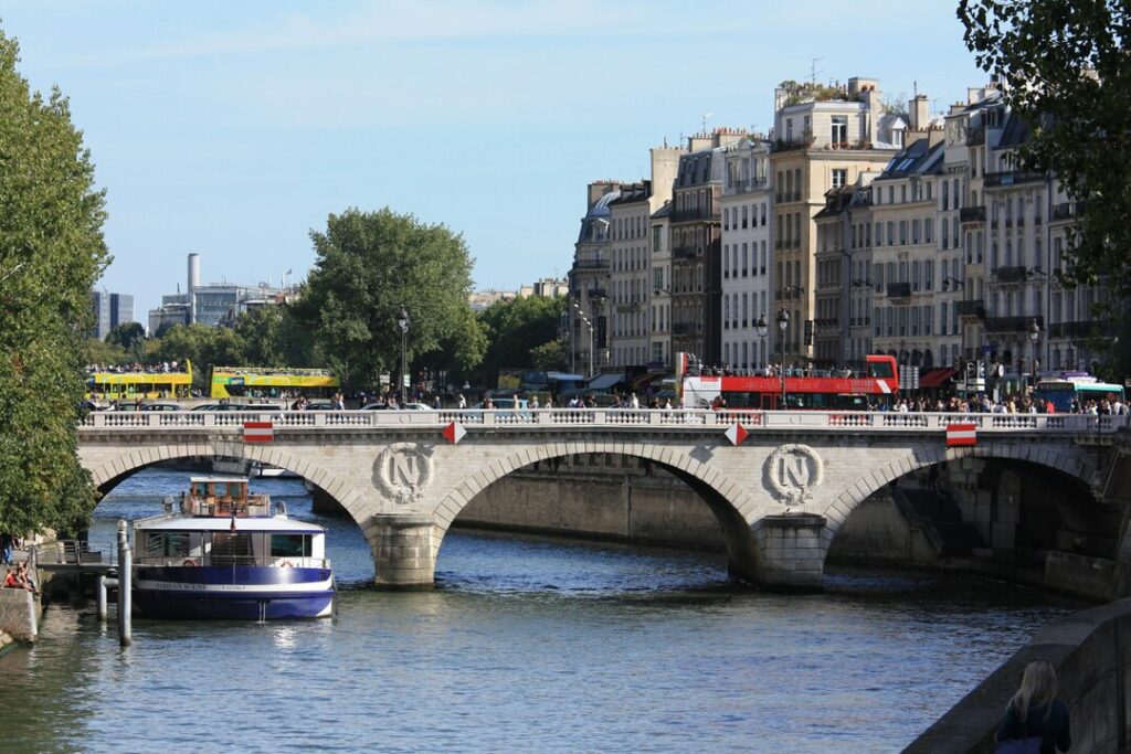 Pont Saint Michel Paris