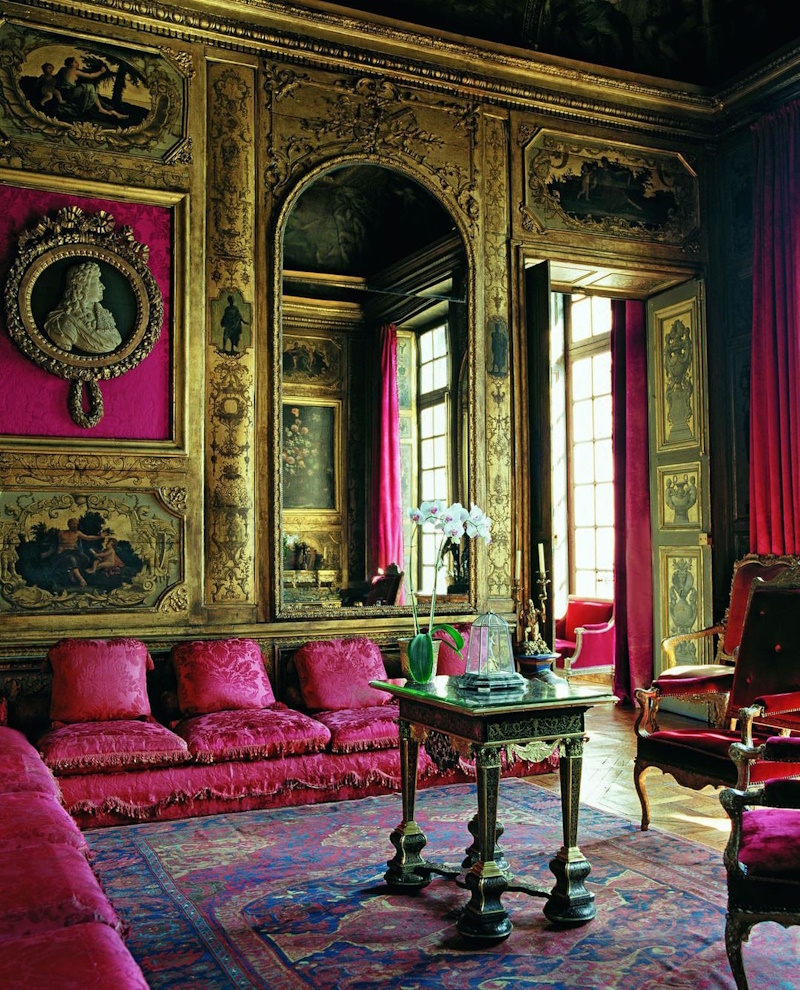 Hôtel Lambert, Paris - IG post by @__interiorum