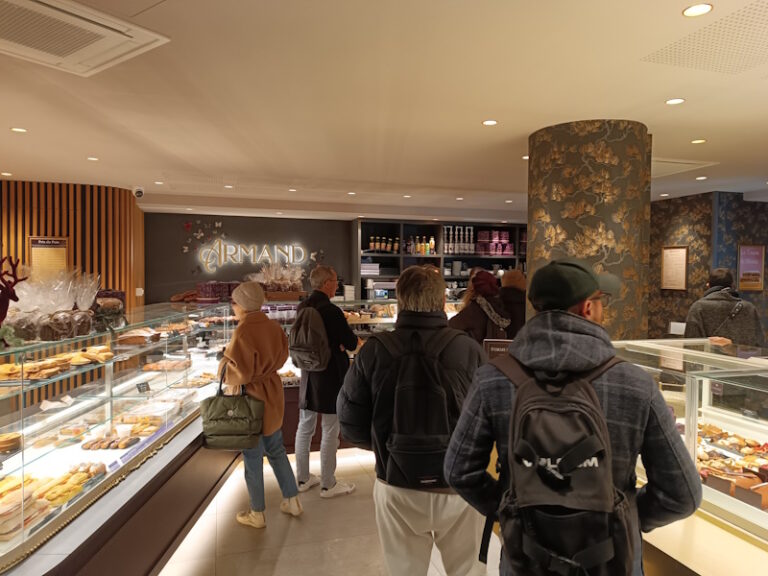 9 Rookie Mistakes Tourists Make at French Boulangeries