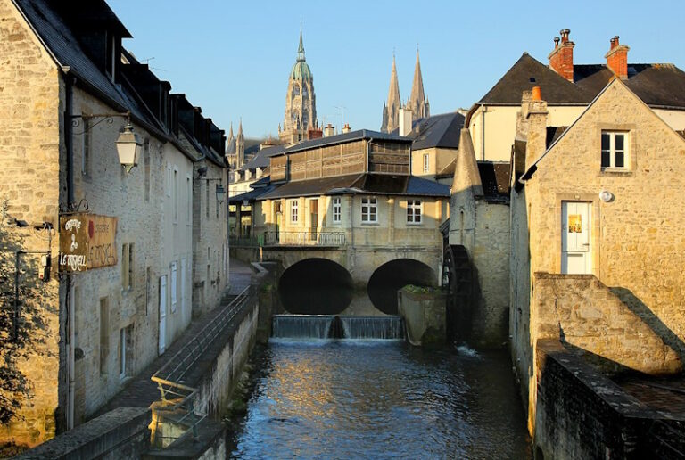 8 Towns in France Where You Don’t Need a Car