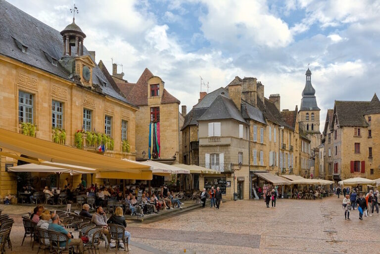 The Dordogne Itinerary for People Who Care More About Food Than Caves