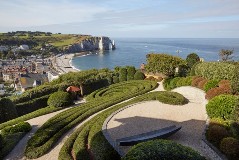 10 Most Stunning Sights in France