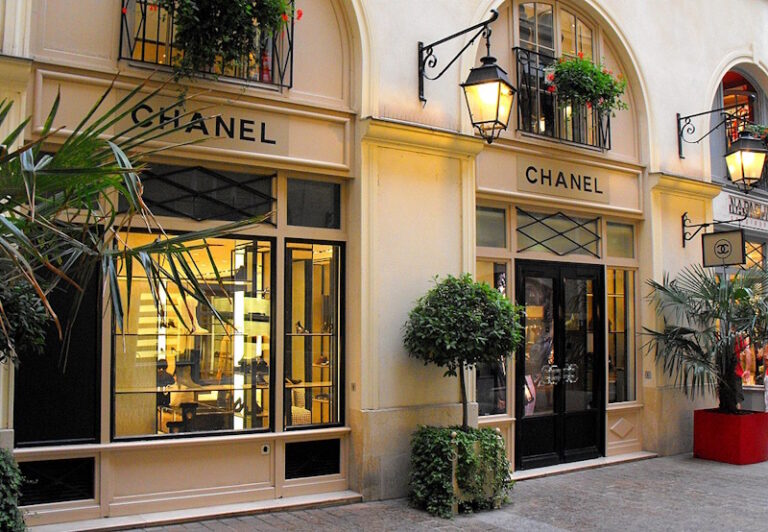 20+ Unique Things Worth Bringing Back from Paris