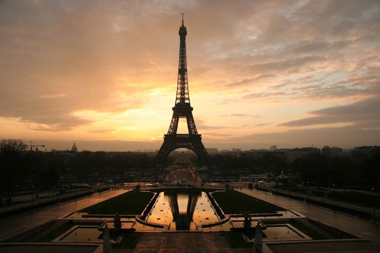 Paris Syndrome: Why So Many Travelers Feel Let Down (And How to Avoid It)
