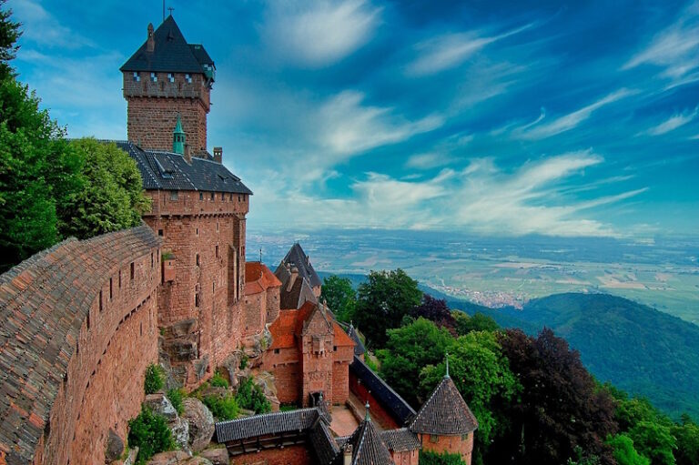 7 Places to Visit Between Alsace and Lorraine