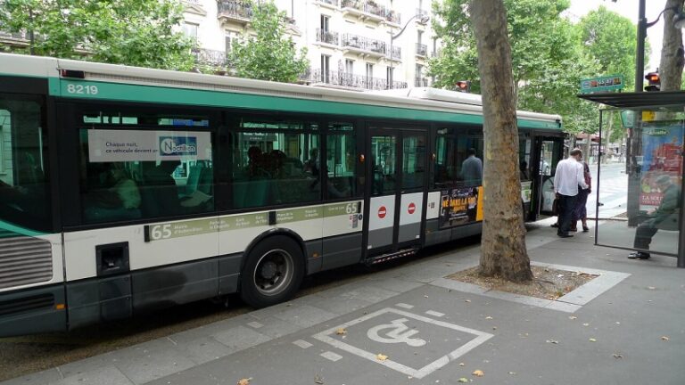 10 Things You Should Know Before Visiting Paris With Mobility Issues