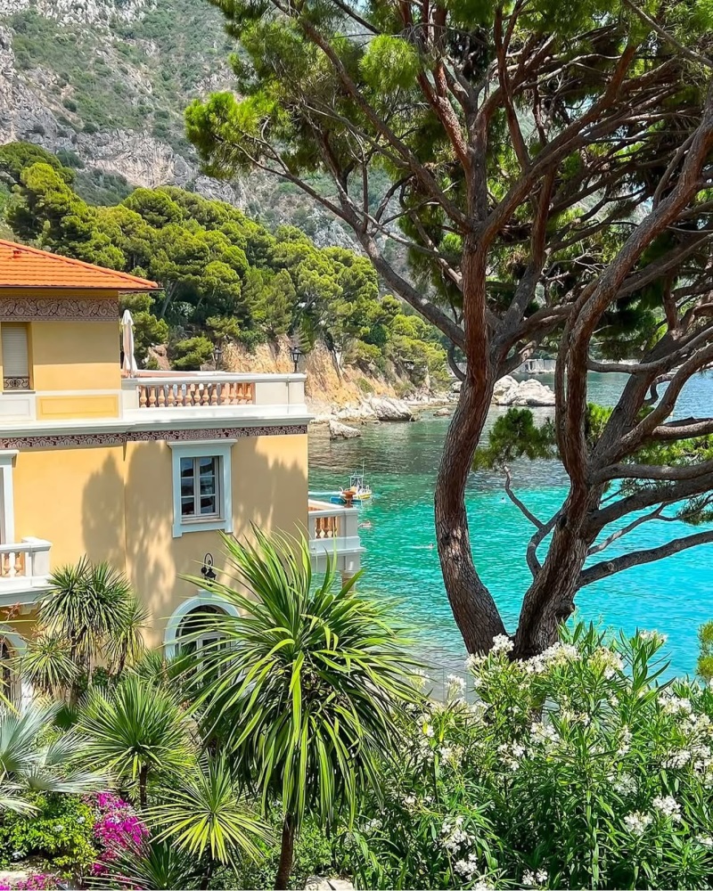 IG post by @masha_frenchalps_cotedazur