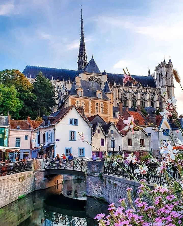 Amiens - IG post by @andrielsouza