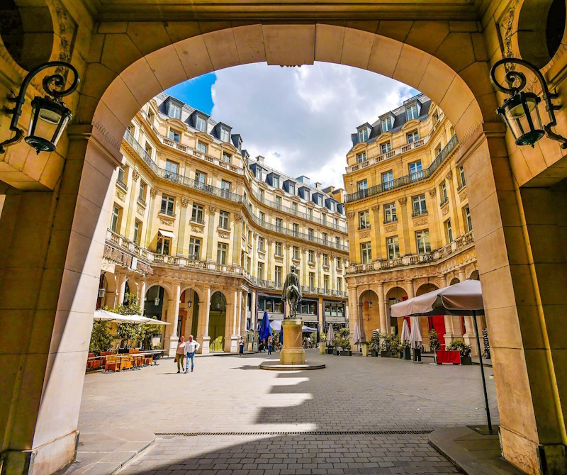 Edouard VII - IG post by @dam1photo