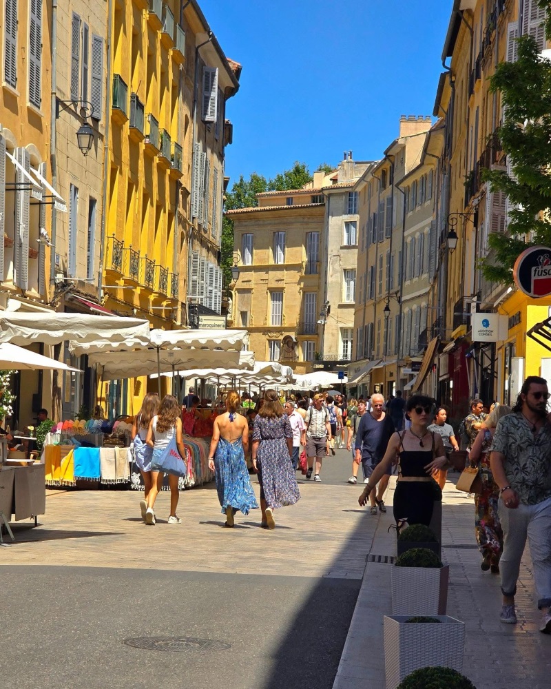 St-Rémy-de-Provence - IG post by @cezzie_me