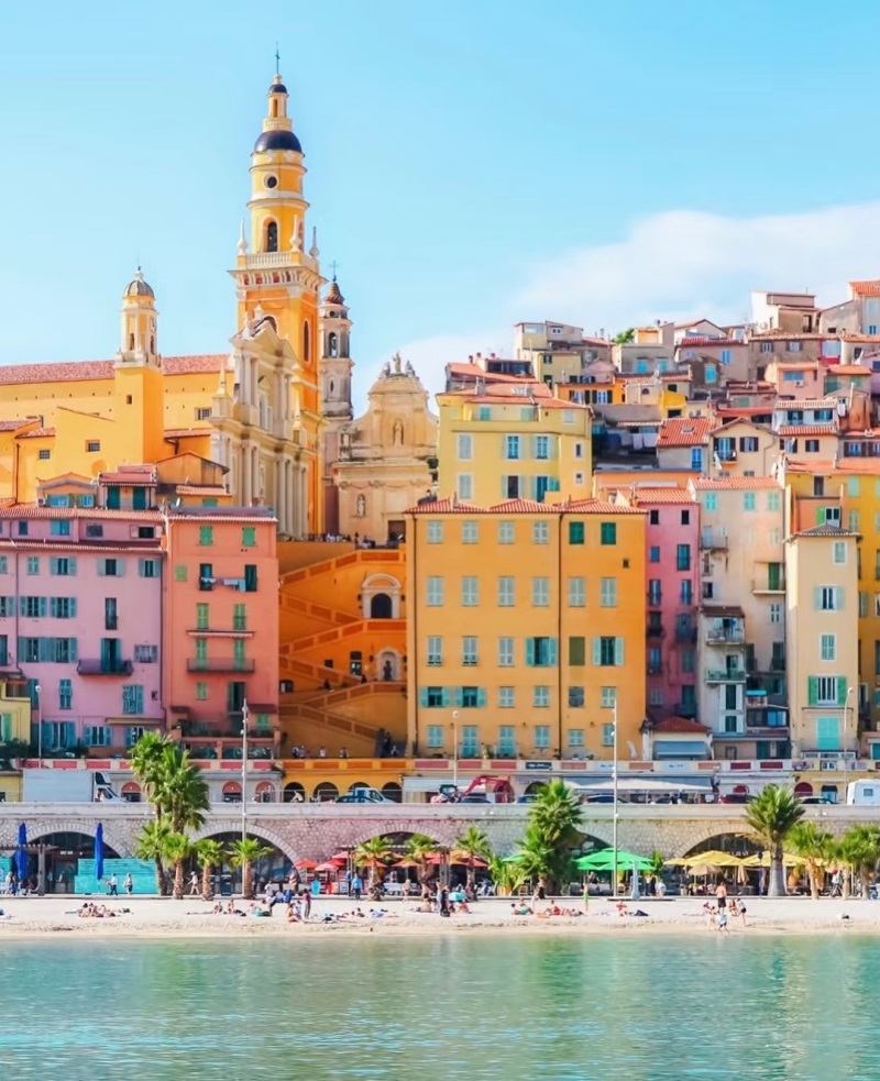 Menton - IG post by @bastidesaintdidier