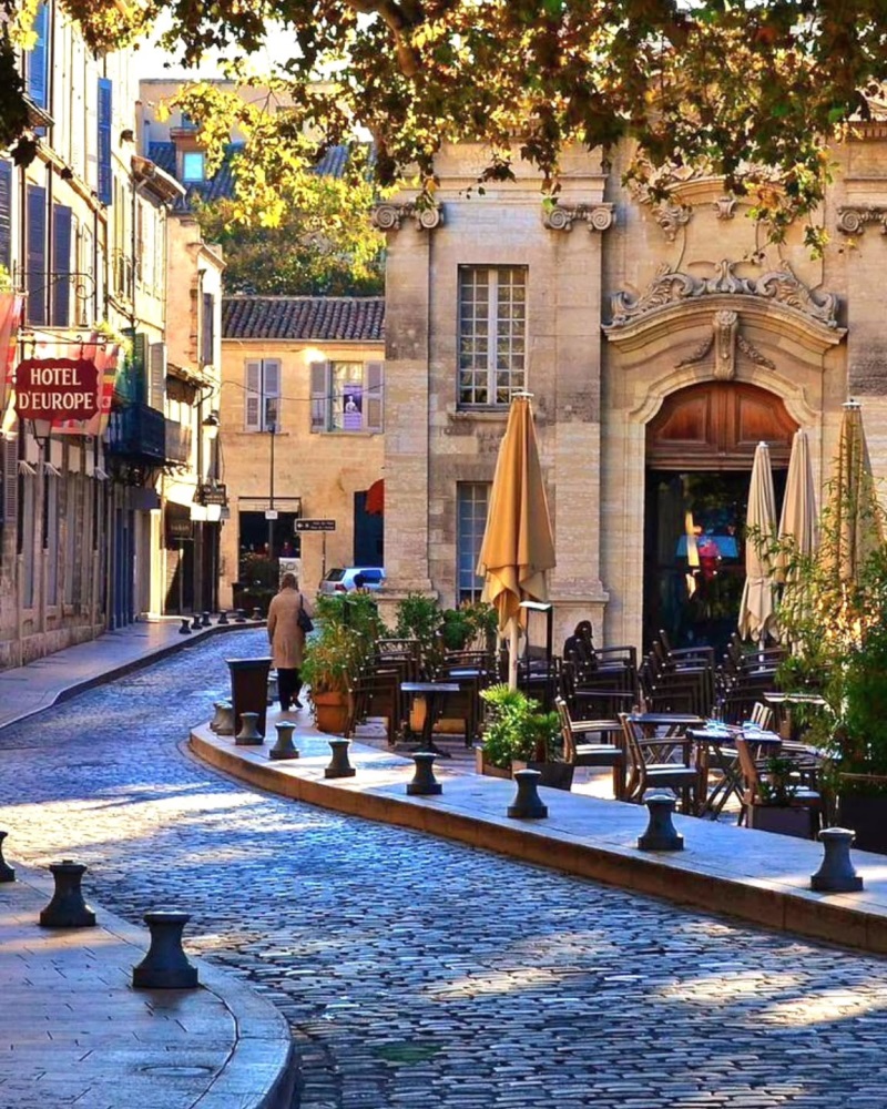 Avignon - IG post by @sterstravels