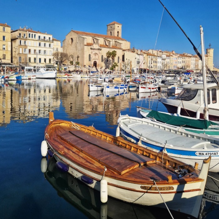 La Ciotat - IG post by @aixenprovencebyaurelie