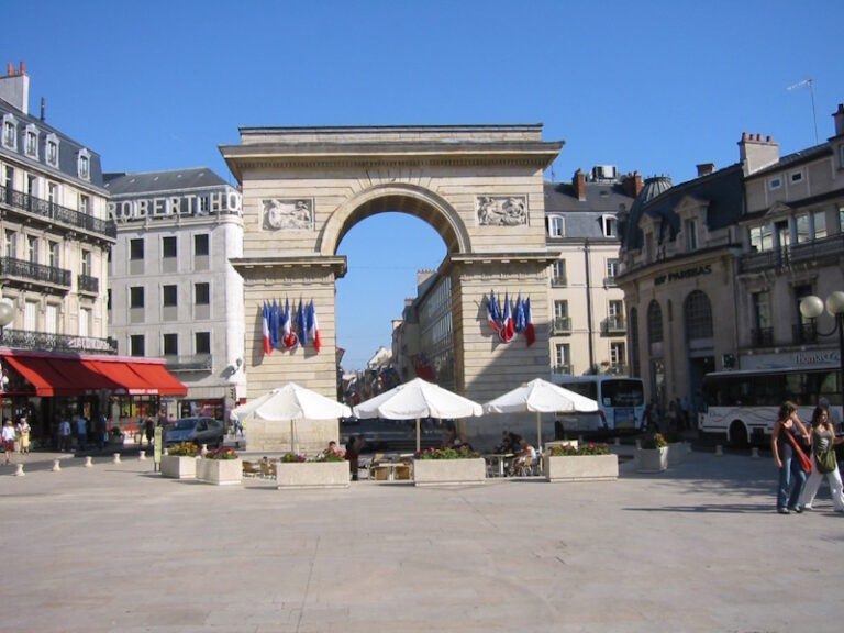 10 Places to Explore Beyond Paris on a Two-Week First Trip to France