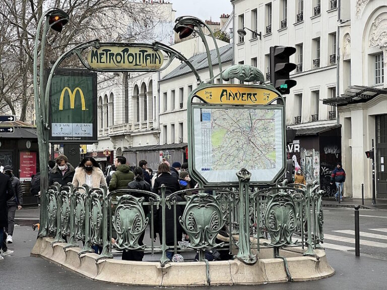 10 Paris Metro Stops That Are Best Avoided (And Smarter Moves Nearby)