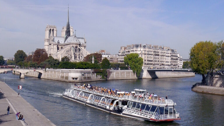 Paris in 4 Days: 12 Essential Tips (Trip Report)