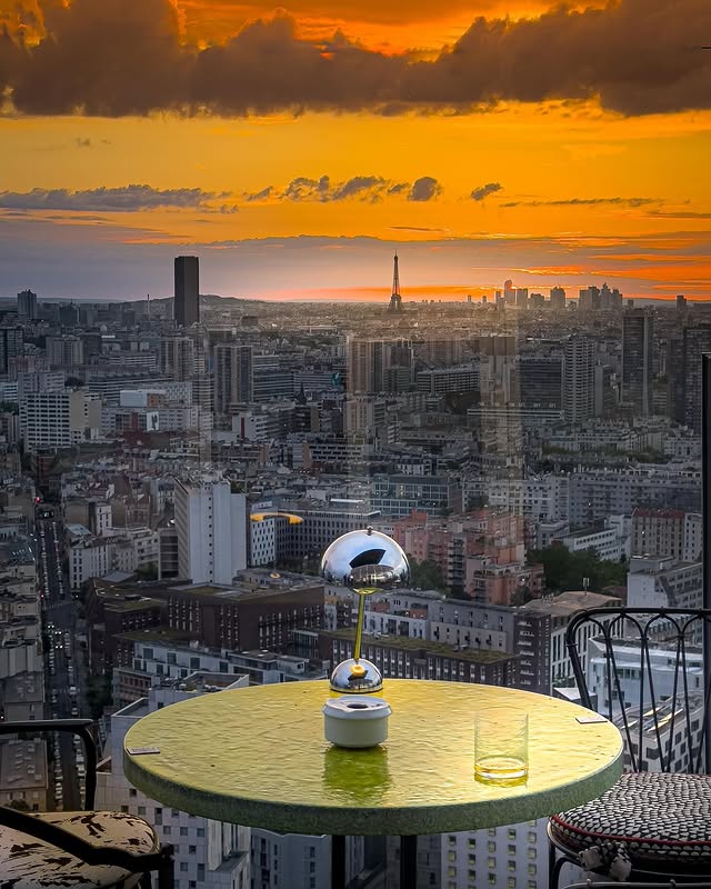 IG post by @seltravels