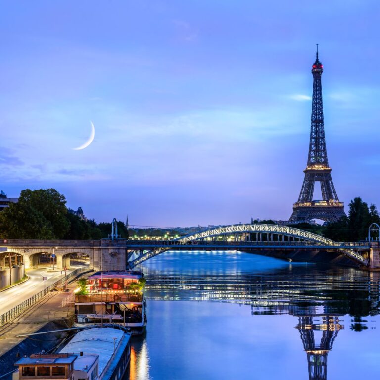 30 Ideas for Enjoying Paris Without Spending a Euro