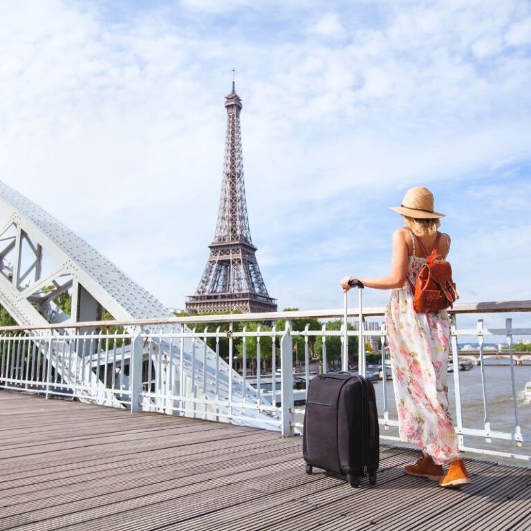 9 Things You Can Do While Waiting for Your Airbnb in Paris