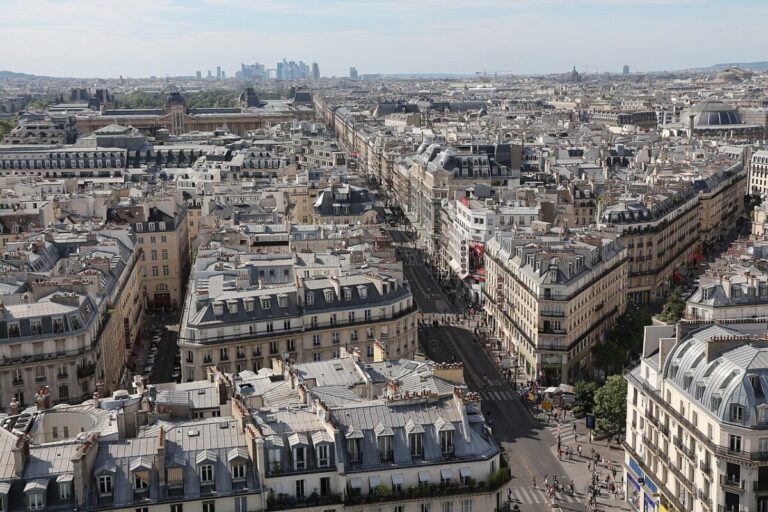 Top Spots in Paris for Architecture Lovers