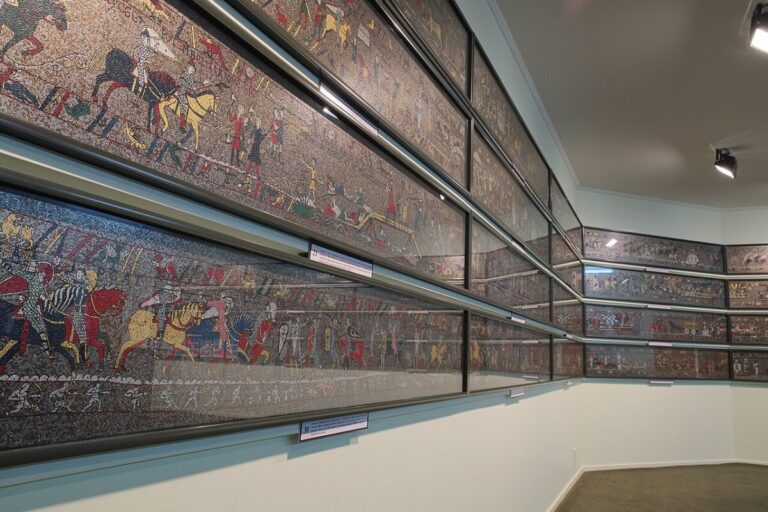 The Bayeux Tapestry Moves From Normandy to London