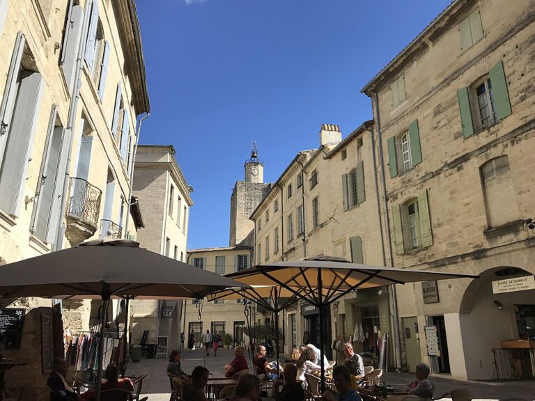 She Let ChatGPT Decide Her Future – and Ended Up in Southern France