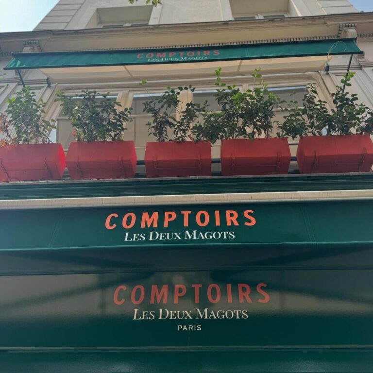 IG post by @29paris.com_official